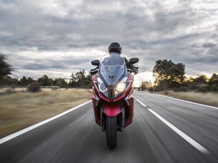 KYMCO SUPER DINK 300 TCS - Imagen 3