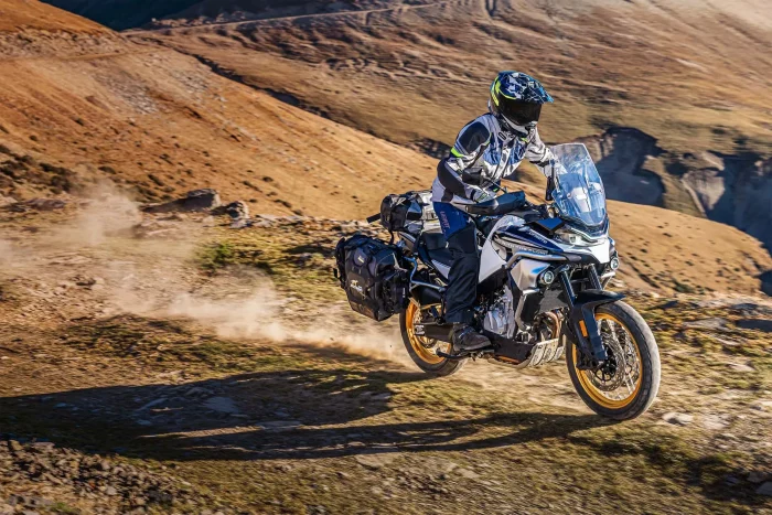 CFMOTO 800MT EXPLORE - Imagen 3